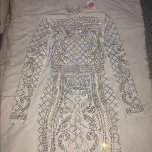 White beaded/studded mini dress 💕👗